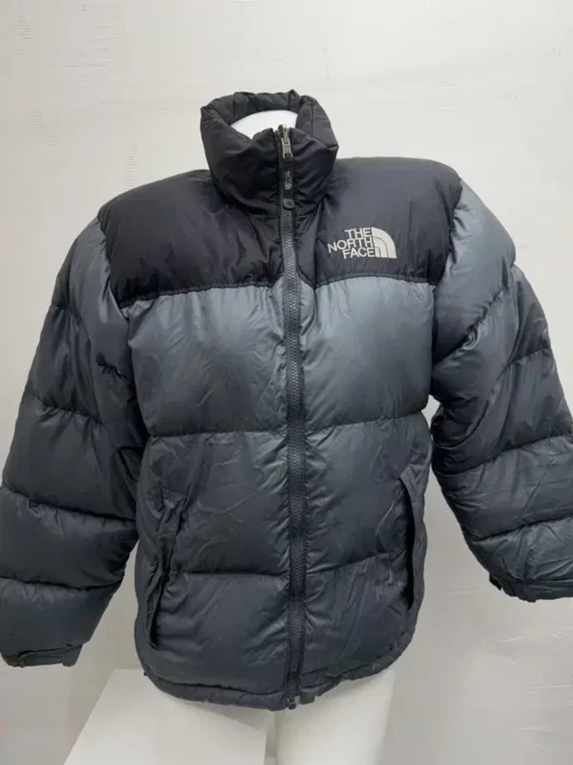 노스페이스 그레이 패딩 700 90 상품이미지1