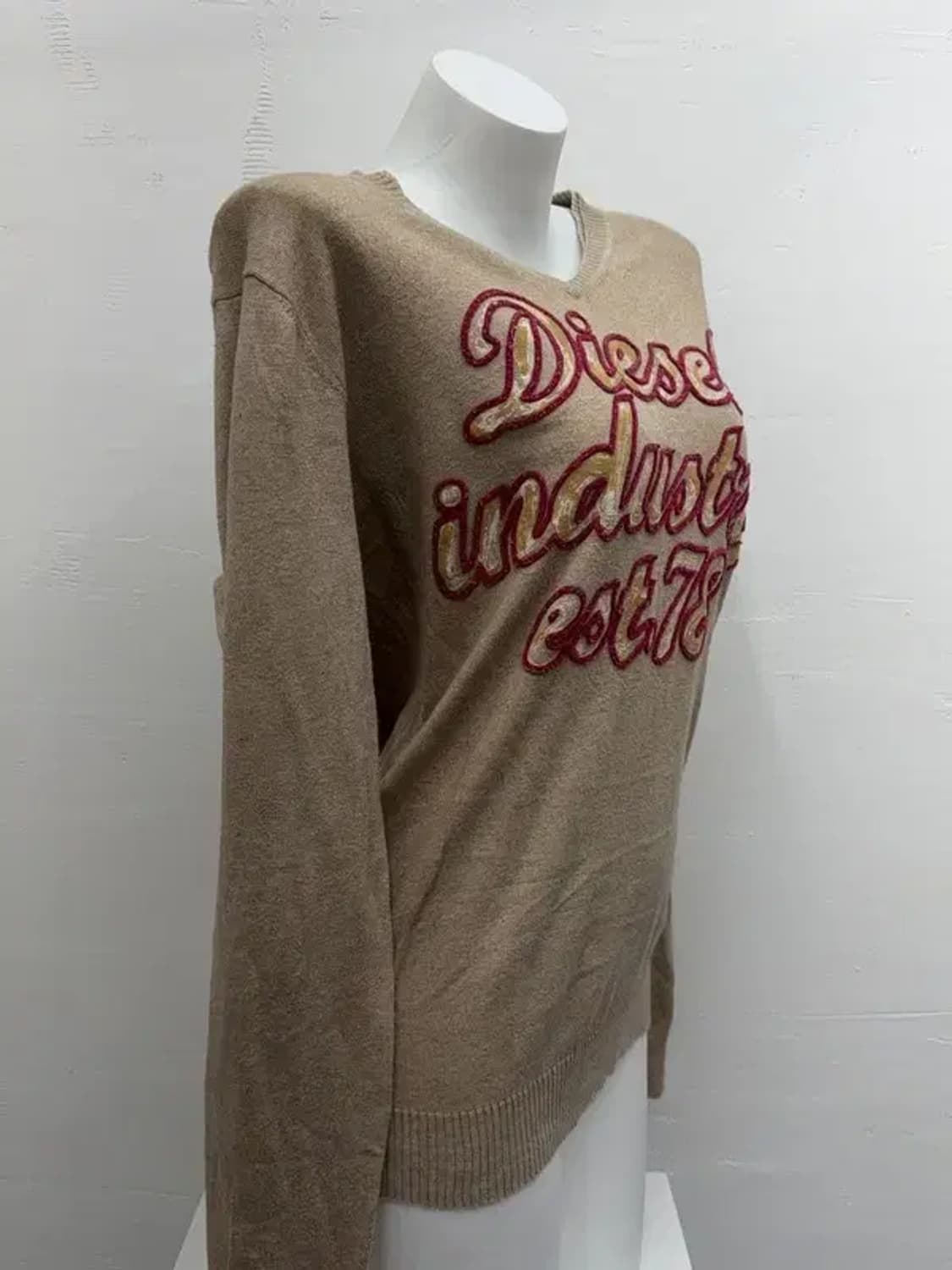 디젤 자수 스펠링 패치 베이지 니트 L 상품이미지9