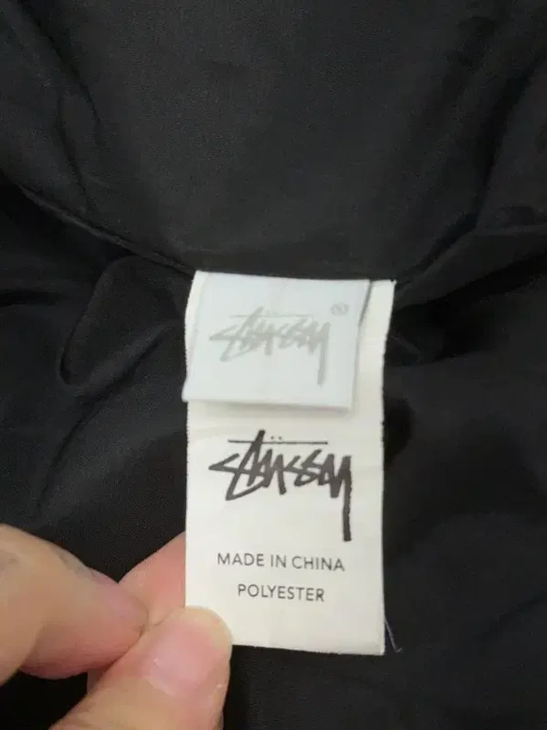 스투시 스펠링 블랙 숏패딩 10 상품이미지10