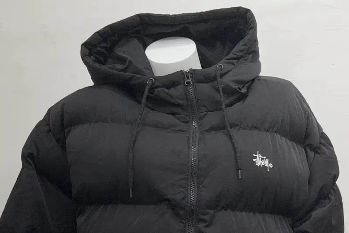 스투시 스펠링 블랙 숏패딩 10 상품이미지3