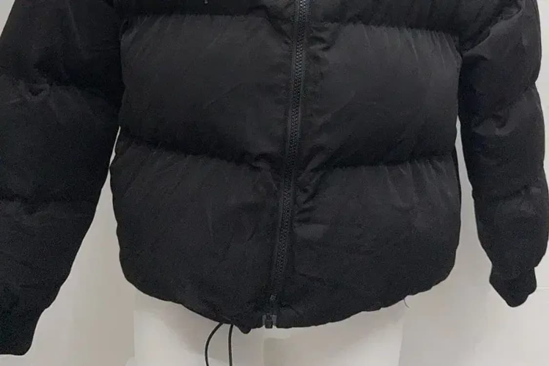 스투시 스펠링 블랙 숏패딩 10 상품이미지4