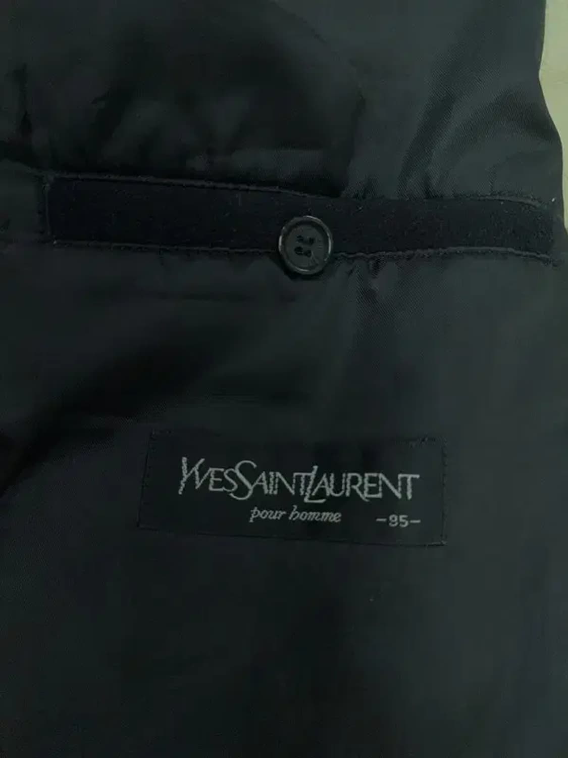 입생로랑 블랙 집업 95 상품이미지10