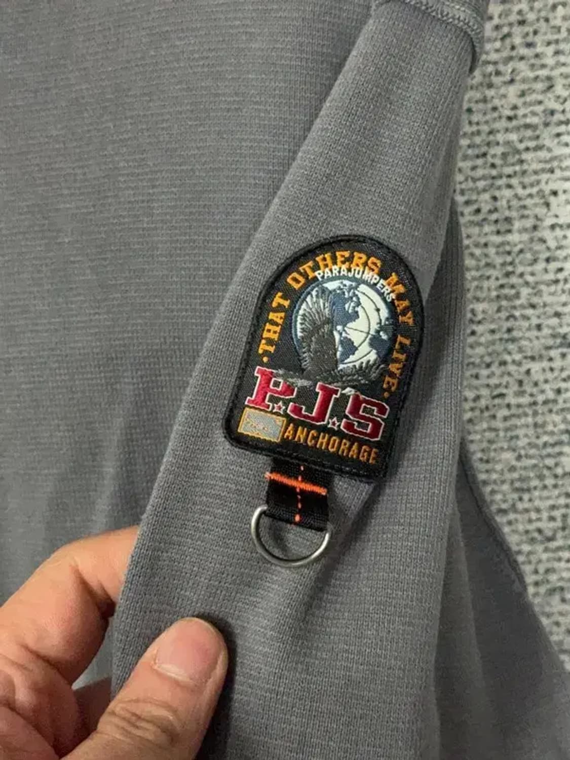 파라점퍼스 그레이 오버핏 니트 XL 상품이미지6