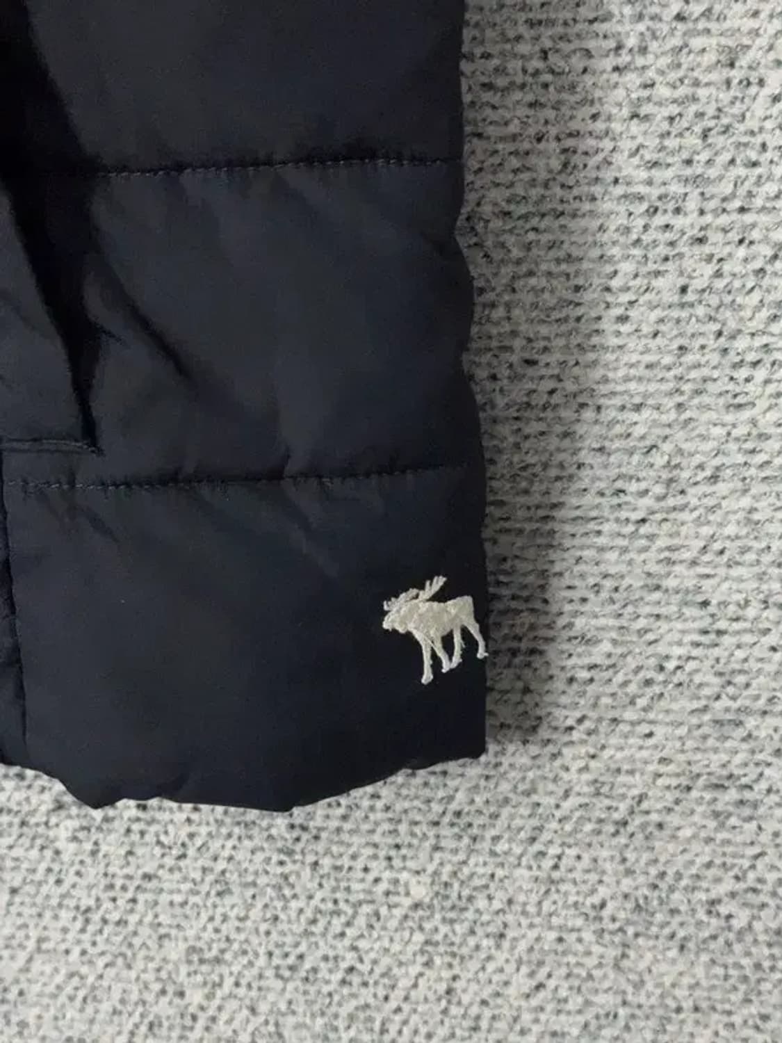 아베크롬비 네이비 떡볶이 더플 패딩 조끼 S 상품이미지7