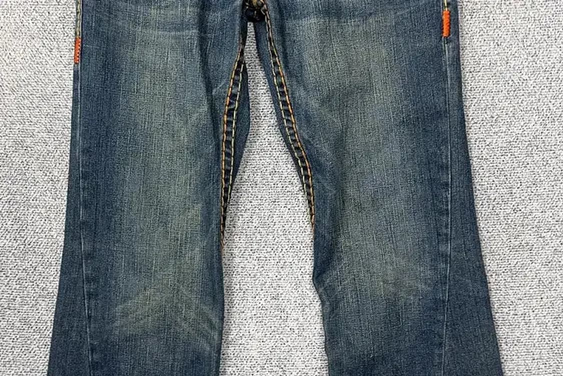 트루릴리젼 워싱 스티치 Y2K 빈티지 부츠컷 청바지 32 상품이미지4