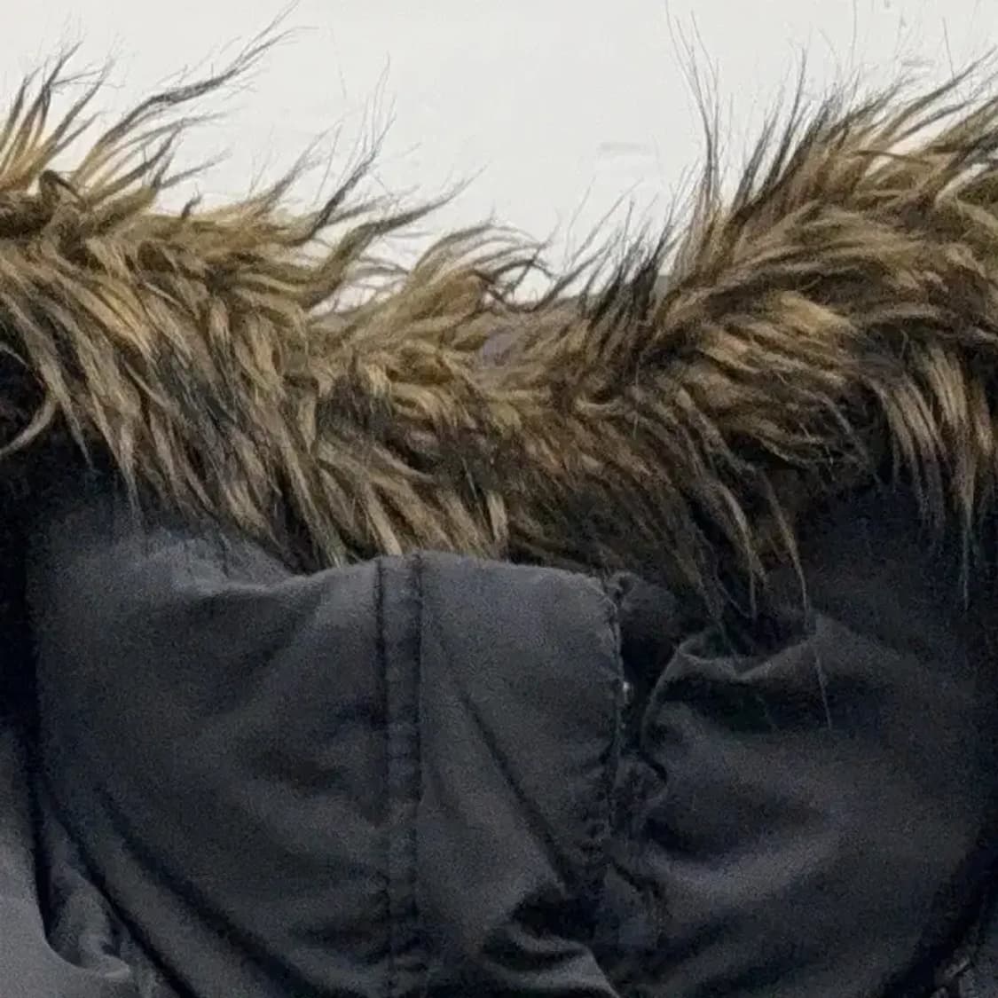 아베크롬비 블랙 패딩 XS 상품이미지6