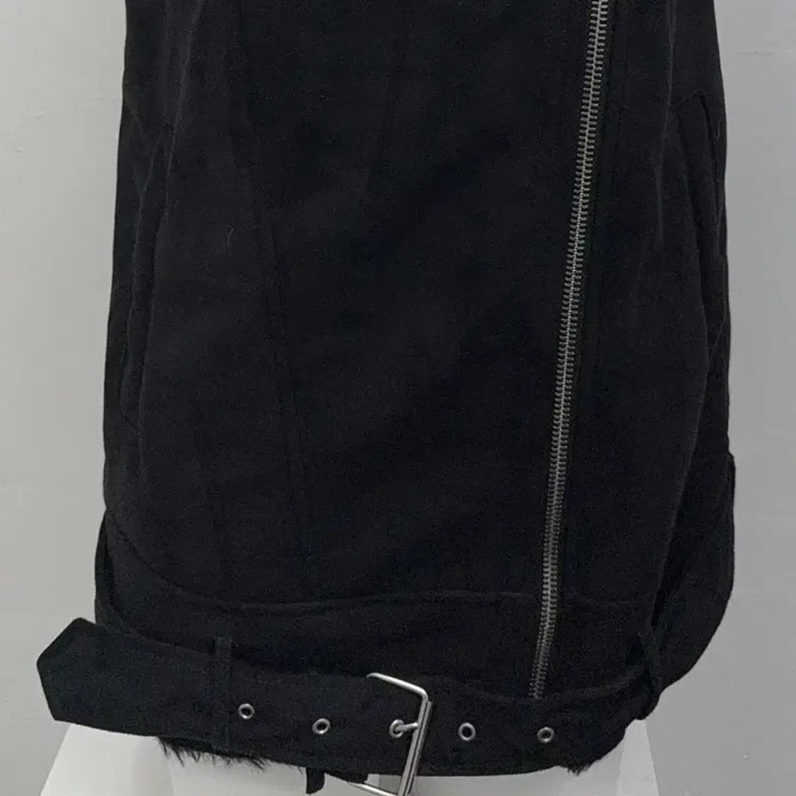 블랙 안감 퍼 스웨이드 사선 조끼 M-L 상품이미지4