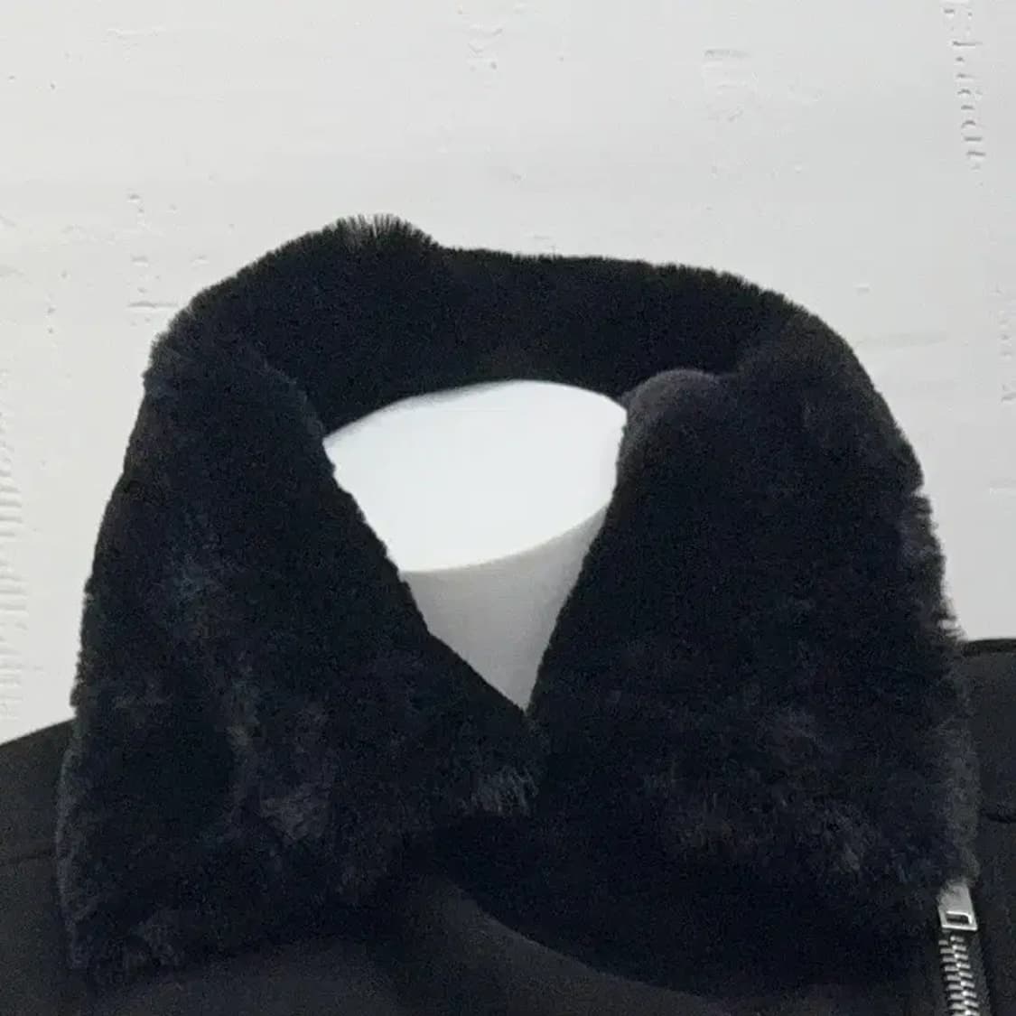 블랙 안감 퍼 스웨이드 사선 조끼 M-L 상품이미지5