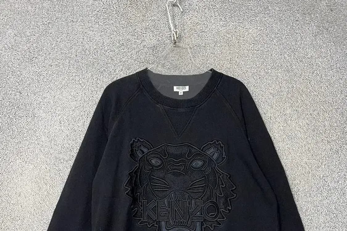 겐조 타이거 자수 로고 블랙 맨투맨 M 상품이미지3