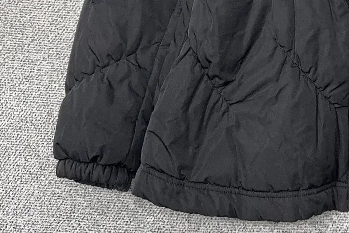 엠포리오 아르마니 블랙 누빔 패딩 점퍼 자켓 42 상품이미지5