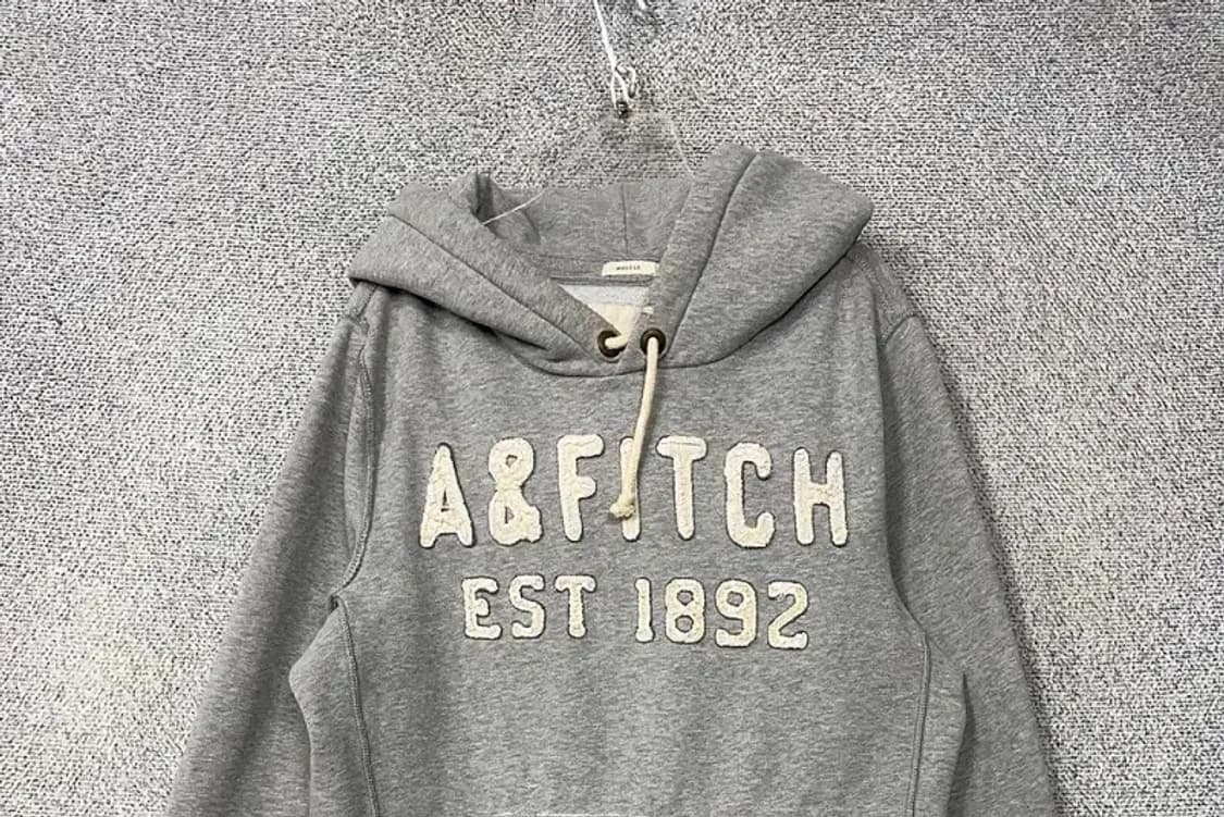 아베크롬비 Y2K 자수 로고 빈티지 라이트 그레이 후드티 MEDIUM 상품이미지3