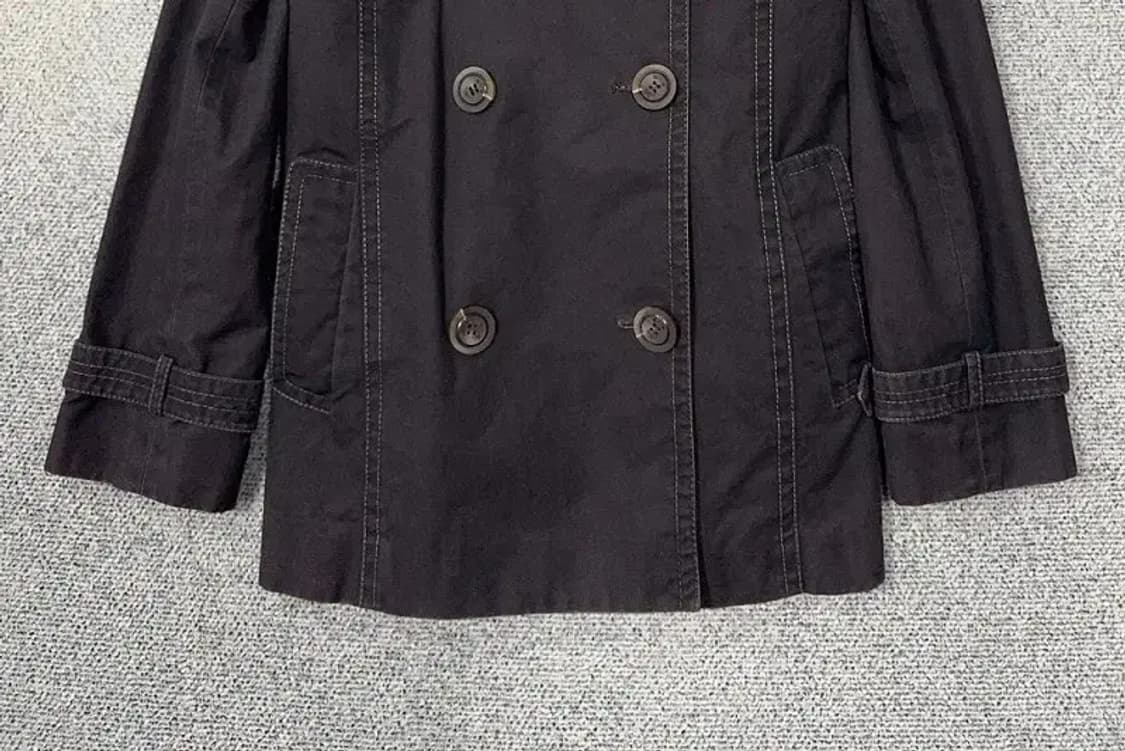 MCM 블랙 버튼 클래식 트렌치 코트 4 상품이미지4