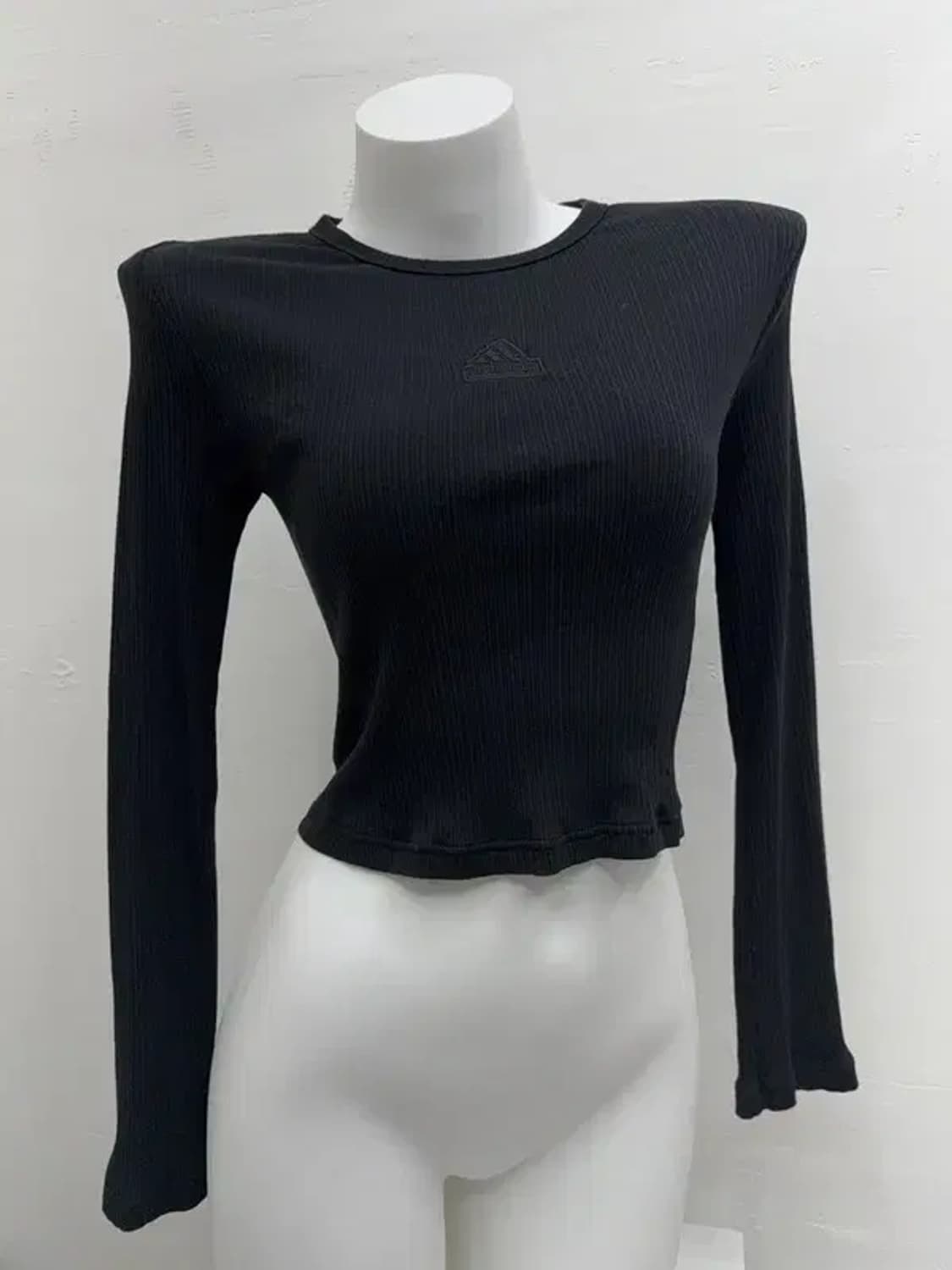 아디다스 블랙 딱붙 니트 긴팔티 S 상품이미지1