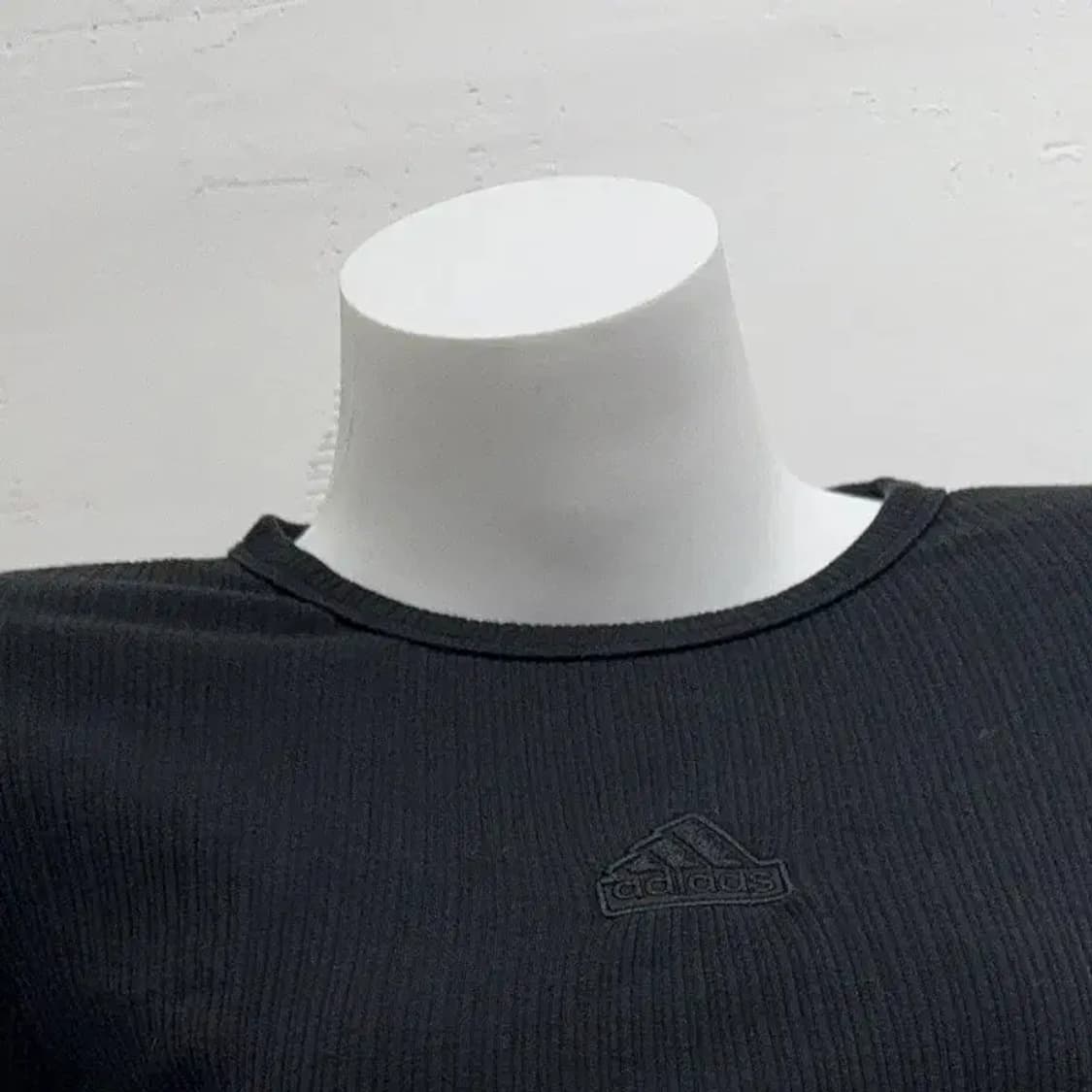 아디다스 블랙 딱붙 니트 긴팔티 S 상품이미지3