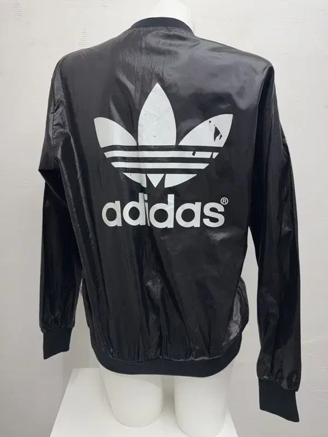 아디다스 블랙 유광 웜업 M 상품이미지3