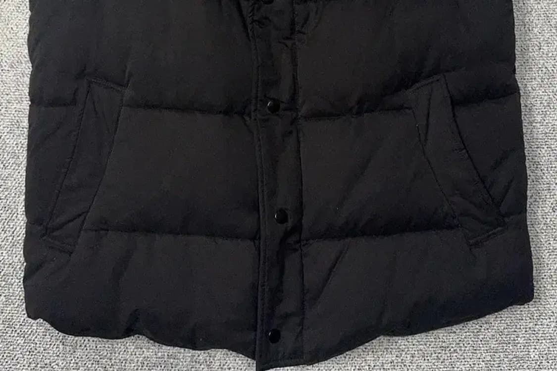 세인트페인 블랙 스펠 로고 패딩 조끼 LARGE 상품이미지4