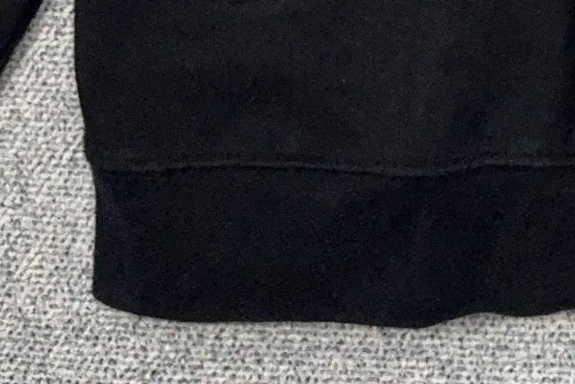 오베이 프린팅 블랙 반집업 맨투맨 S 상품이미지6