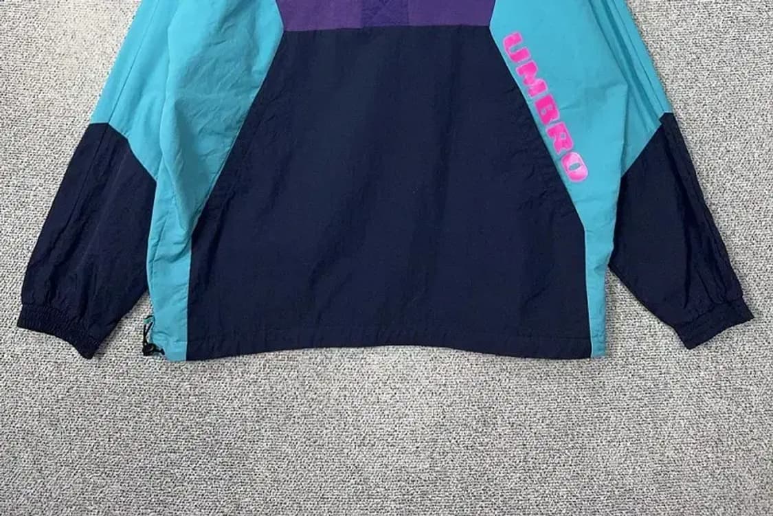 엄브로 스트릿 빈티지 멀티컬러 후드 아노락 100(L) 상품이미지4