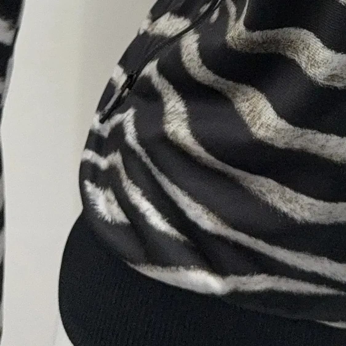 아디다스 애니멀 블랙 자켓 090 상품이미지5