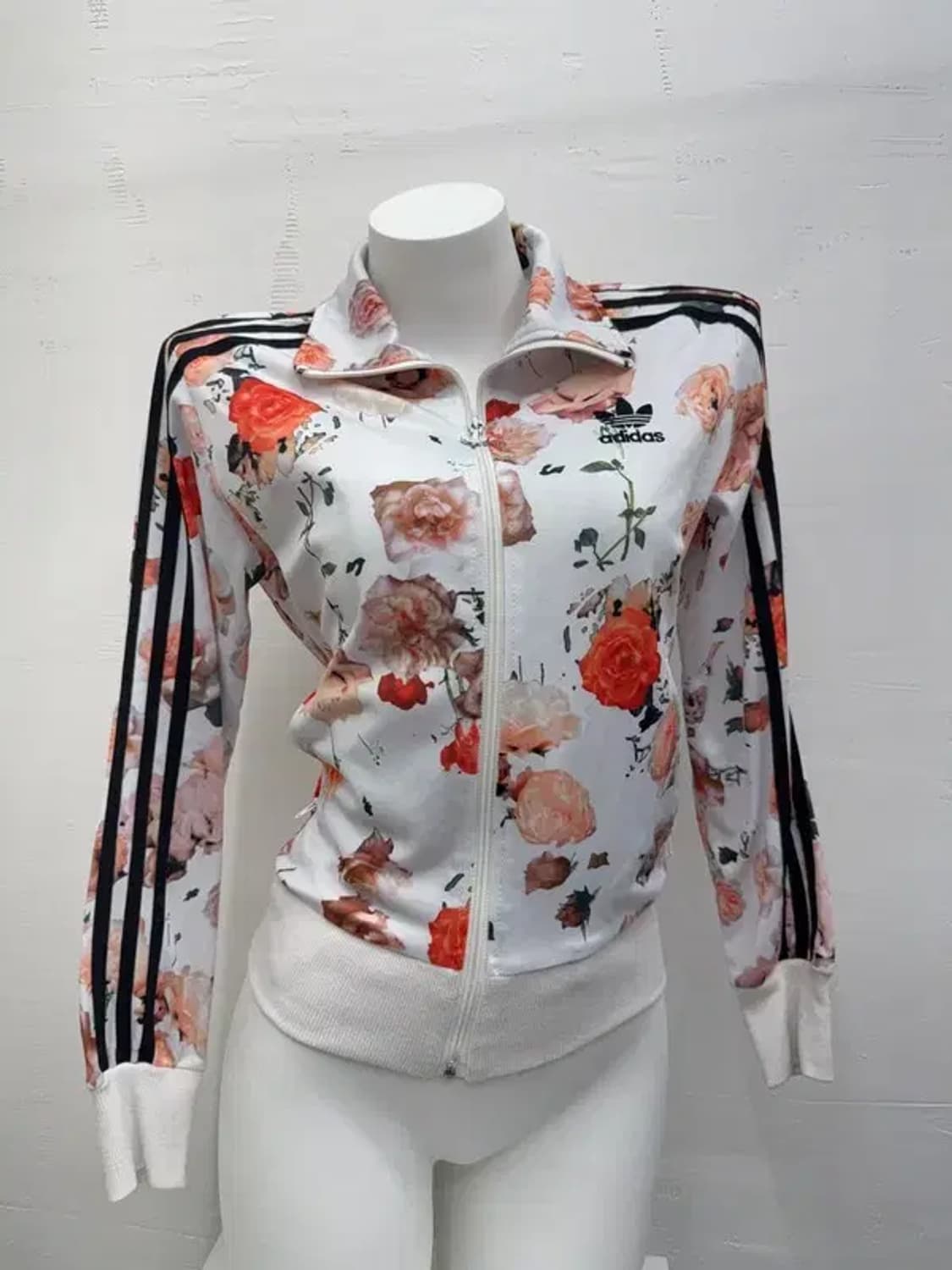아디다스 플라워 화이트 자켓 90 상품이미지1