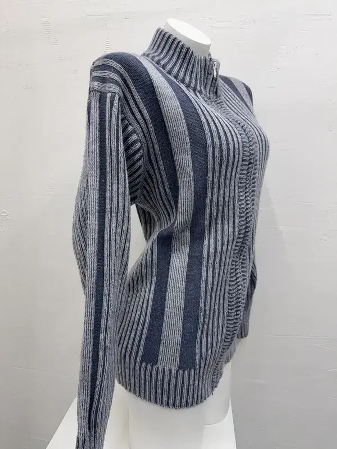 스트라이프 블루 집업 L 상품이미지7