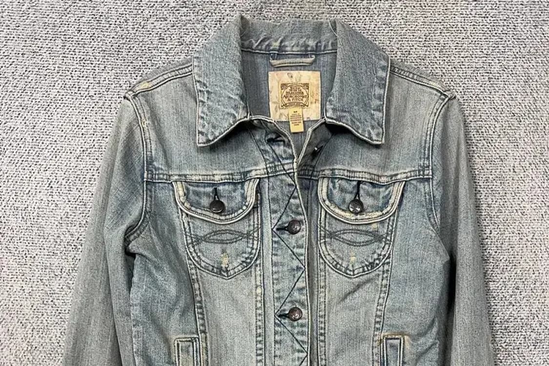 아베크롬비 Y2K 연청 디테일 데님 자켓 M 상품이미지3