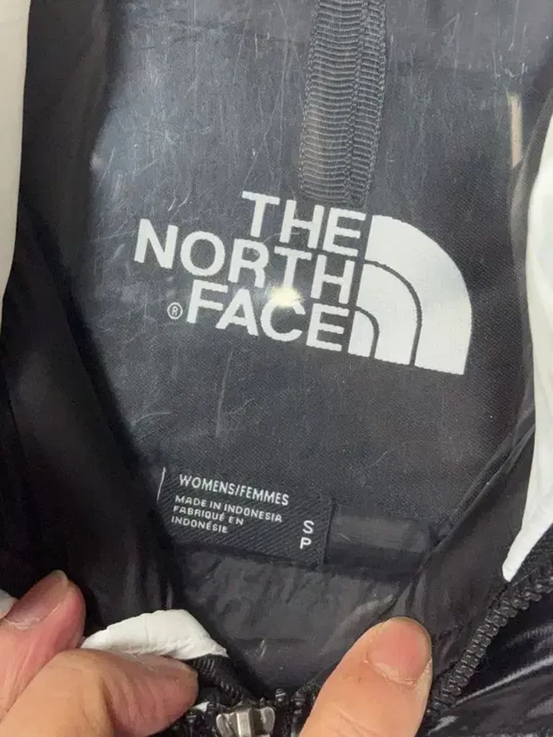 [새상품]노스페이스 화이트 로고 크롭 패딩 S 상품이미지10