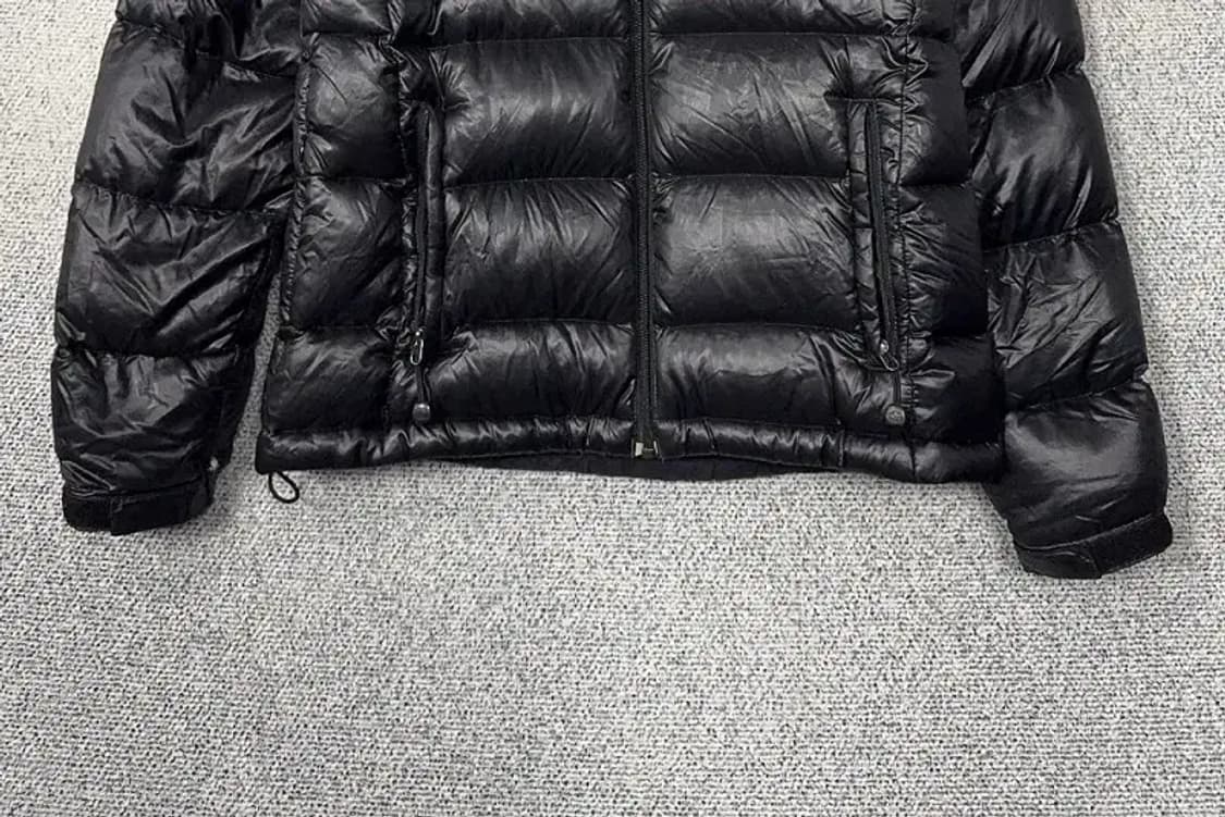 노스페이스 700 눕시 블랙 다운 패딩 S 상품이미지4