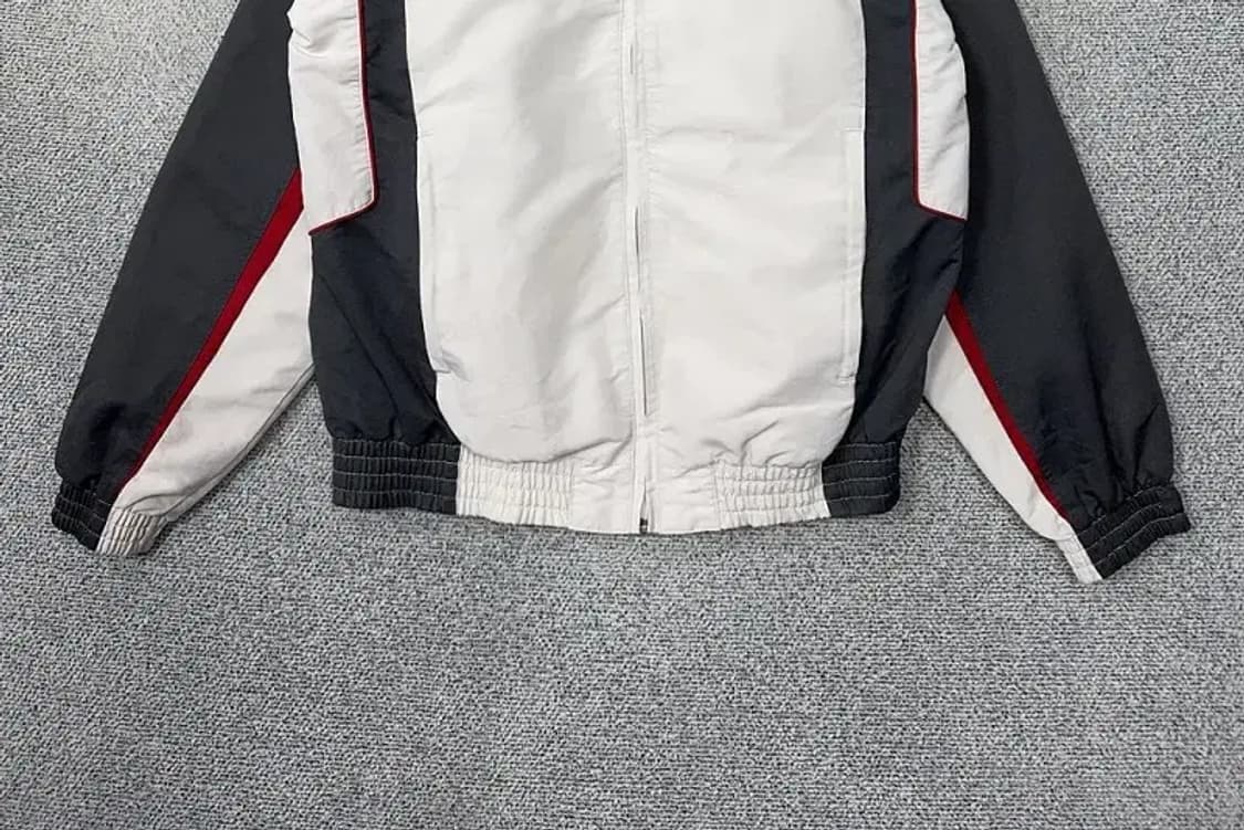 엄브로 올드스쿨 바람막이 윈드자켓 M 상품이미지4