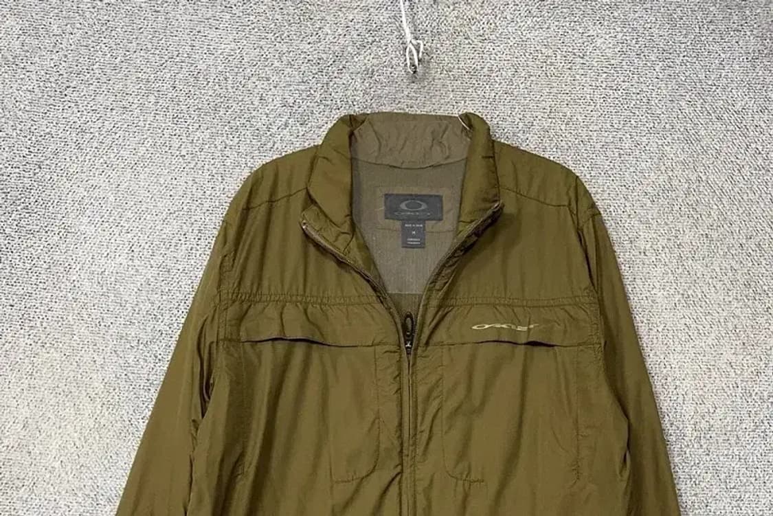 오클리 카키 로고 포켓 나일론 자켓 M 상품이미지3