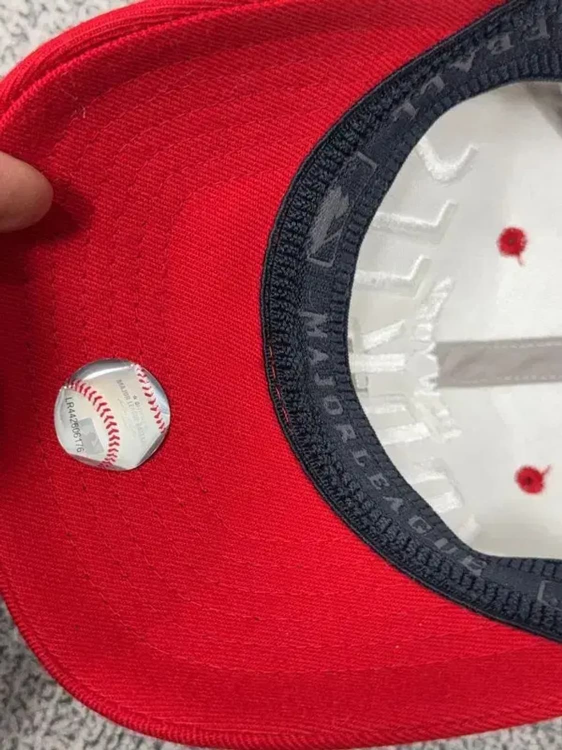 엠엘비 뉴욕양키즈 라이트 그레이 볼캡 XS-S 상품이미지4