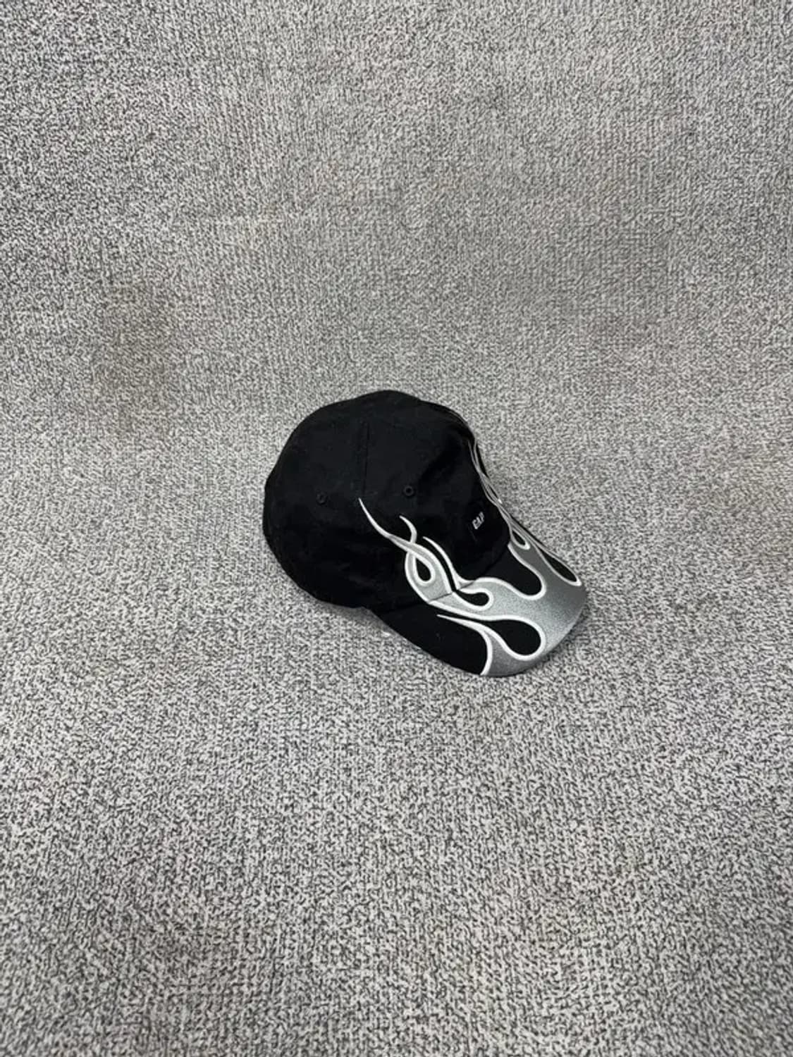 갭 불꽃 프린팅 블랙 볼캡 F 상품이미지3