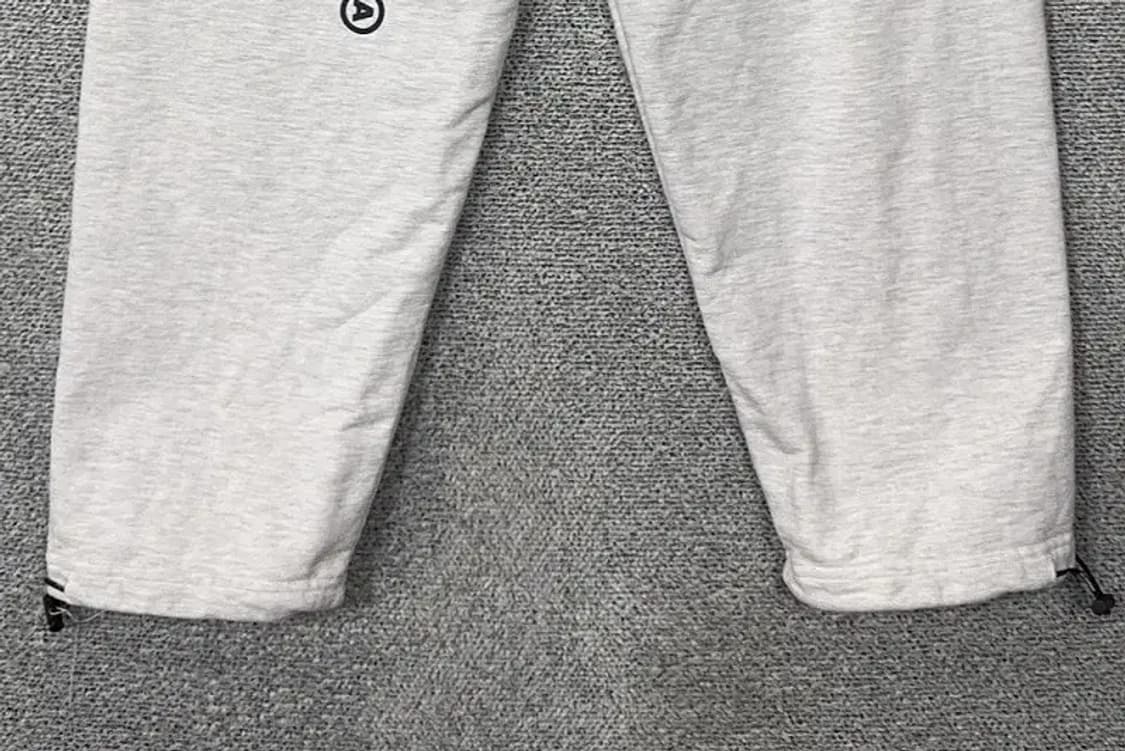 아카이브 볼드 프린팅 라이트 그레이 운동바지 M 상품이미지5