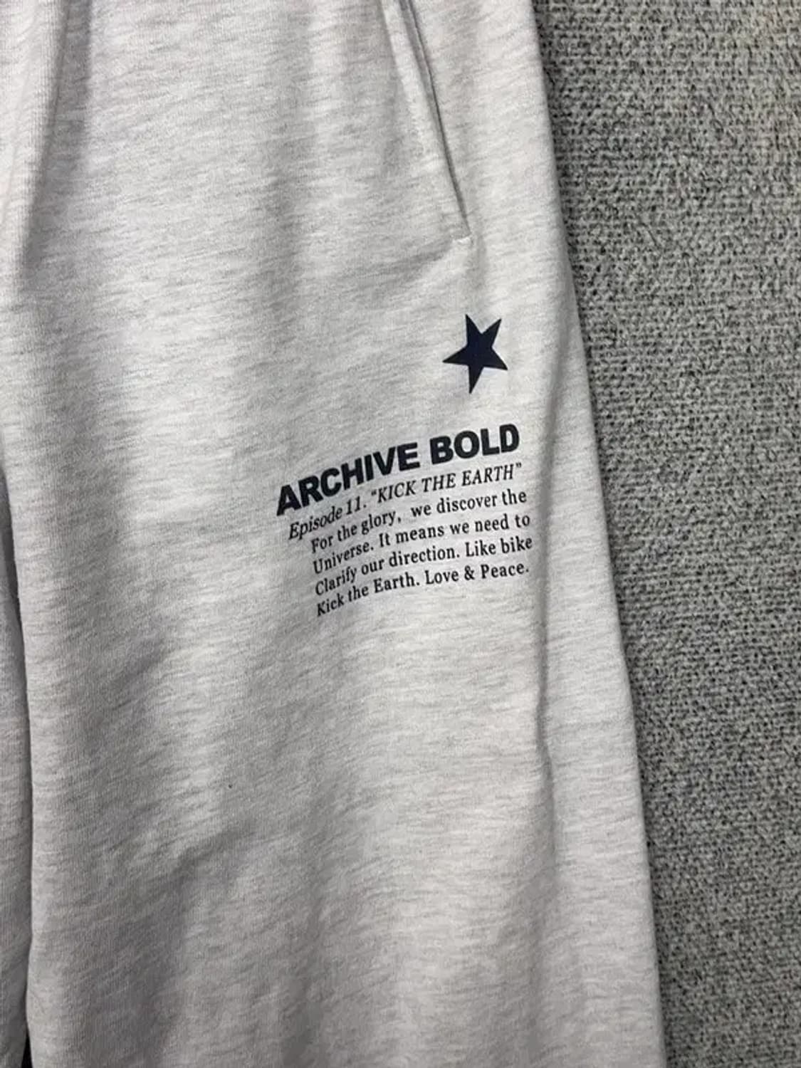 아카이브 볼드 프린팅 라이트 그레이 운동바지 M 상품이미지7