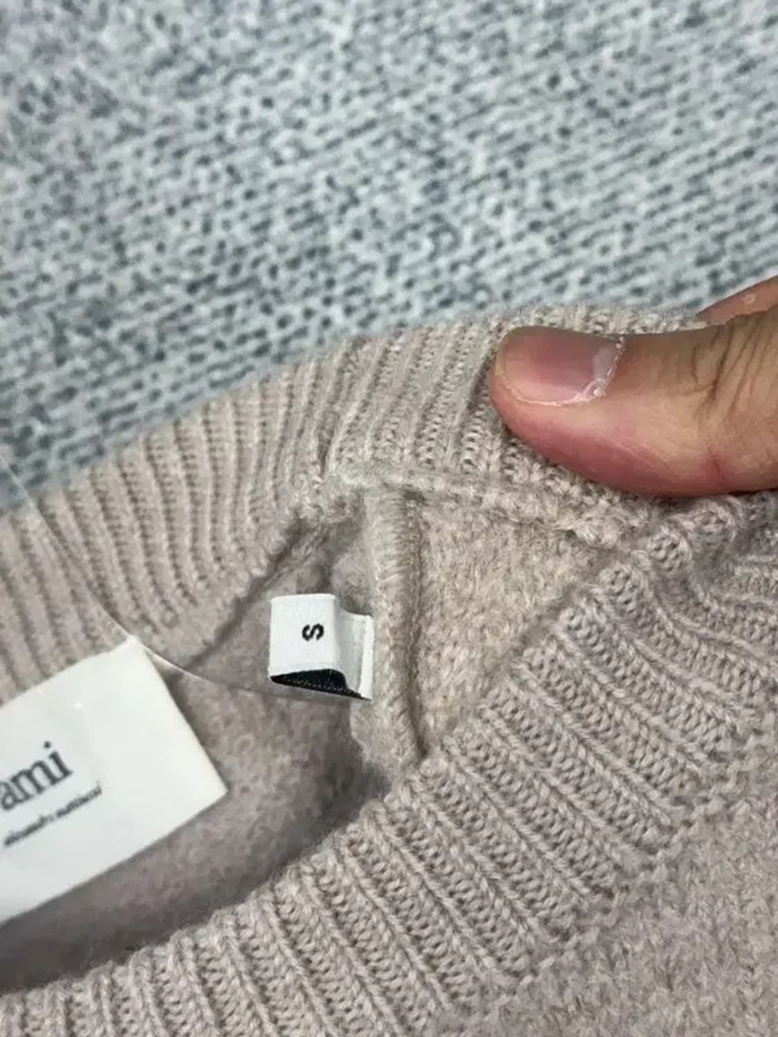 아미 베이지 빅하트 니트 S 상품이미지8