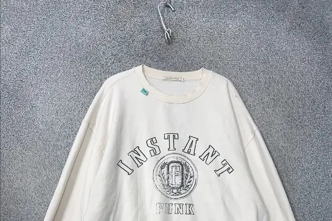 인스턴트 펑크 프린팅 화이트 맨투맨 3 상품이미지3