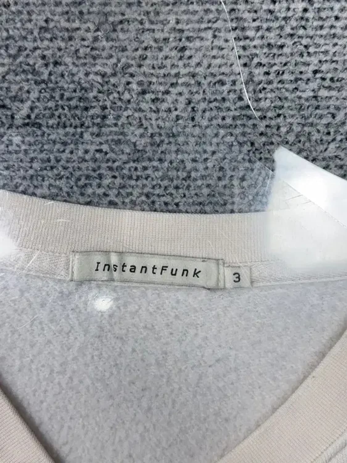 인스턴트 펑크 프린팅 화이트 맨투맨 3 상품이미지8