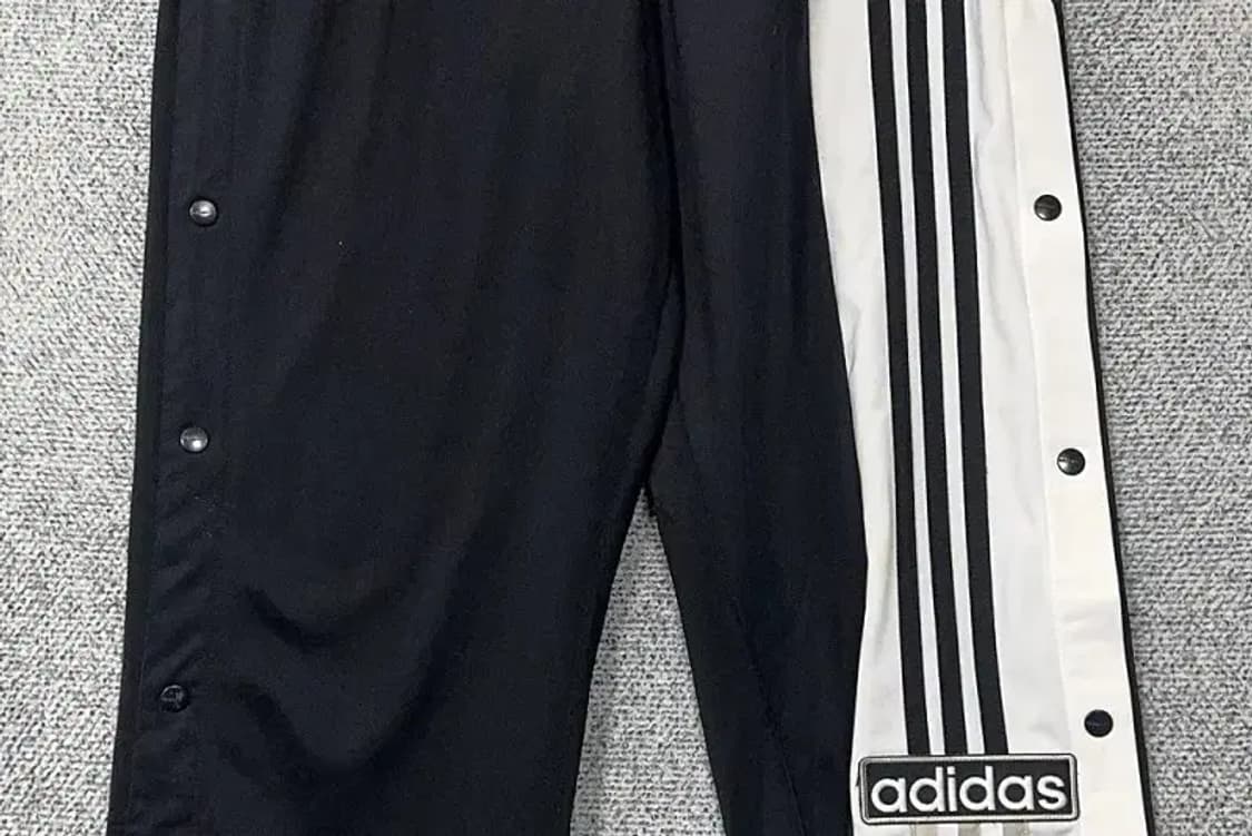 아디다스 블랙 바스켓볼 트랙팬츠 S 상품이미지4