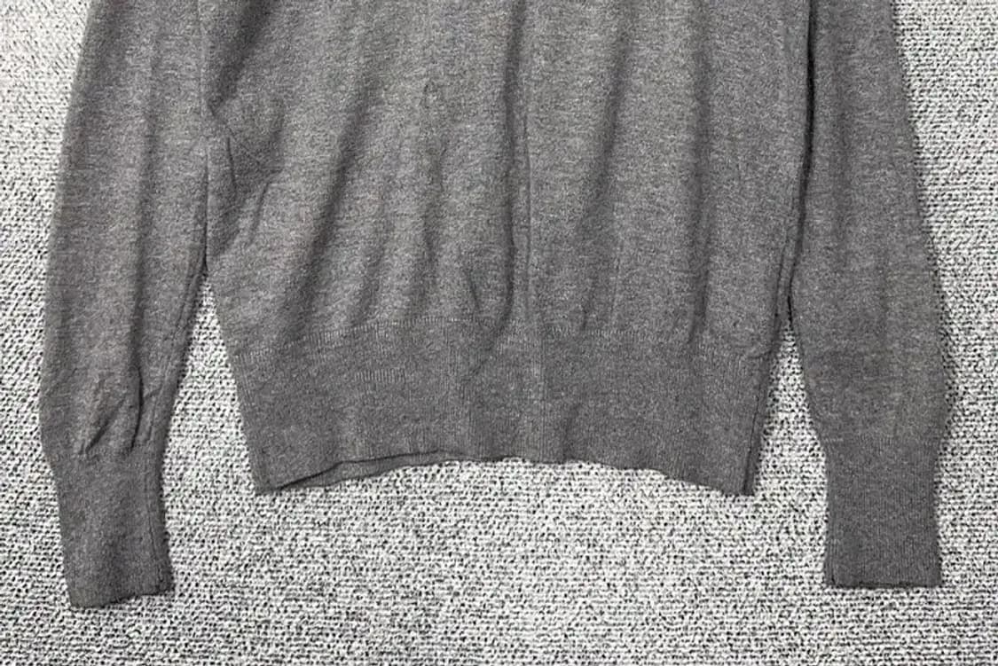 홀리스터 그레이 로고 브이넥 니트 M 상품이미지4