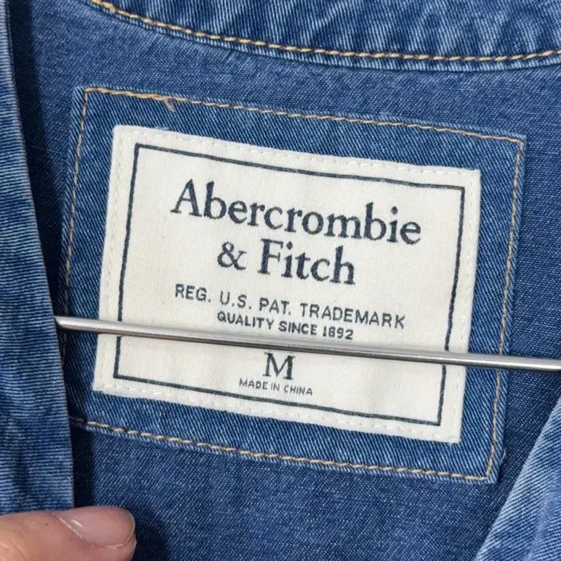 아베크롬비 리본 데님 블라우스 M 상품이미지3