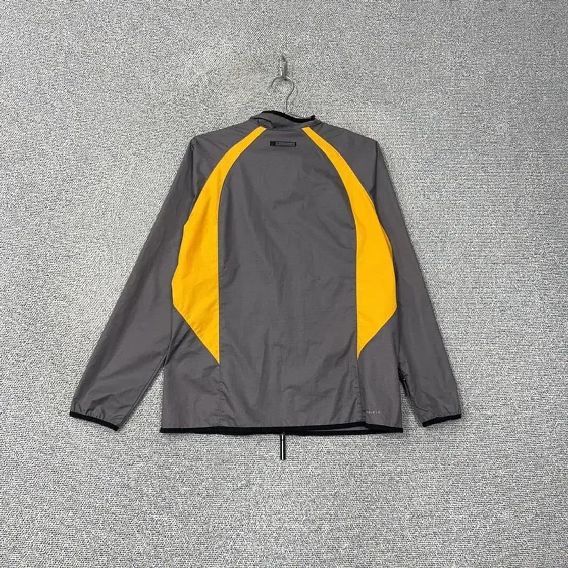 나이키 기능성 바람막이 90 상품이미지2