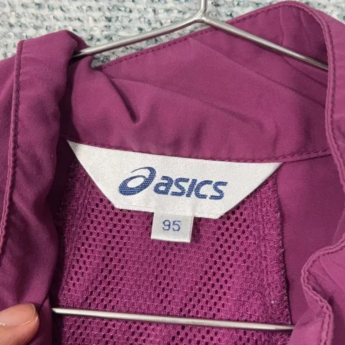 아식스 로고 기능성 바람막이 95 상품이미지3