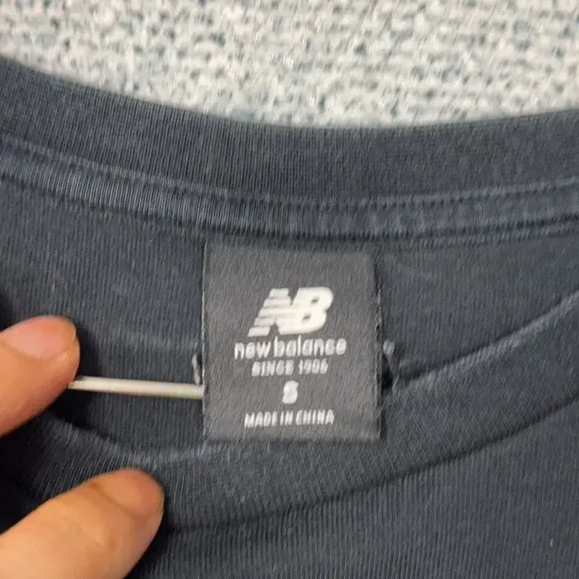 뉴발란스 스키커즈 프린팅 반팔티 S 상품이미지3