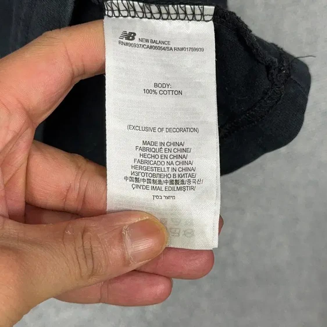 뉴발란스 스키커즈 프린팅 반팔티 S 상품이미지4