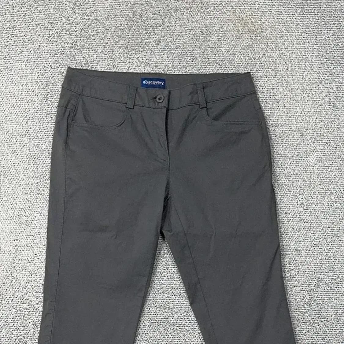 디스커버리 그레이 기능성 팬츠 69 상품이미지3