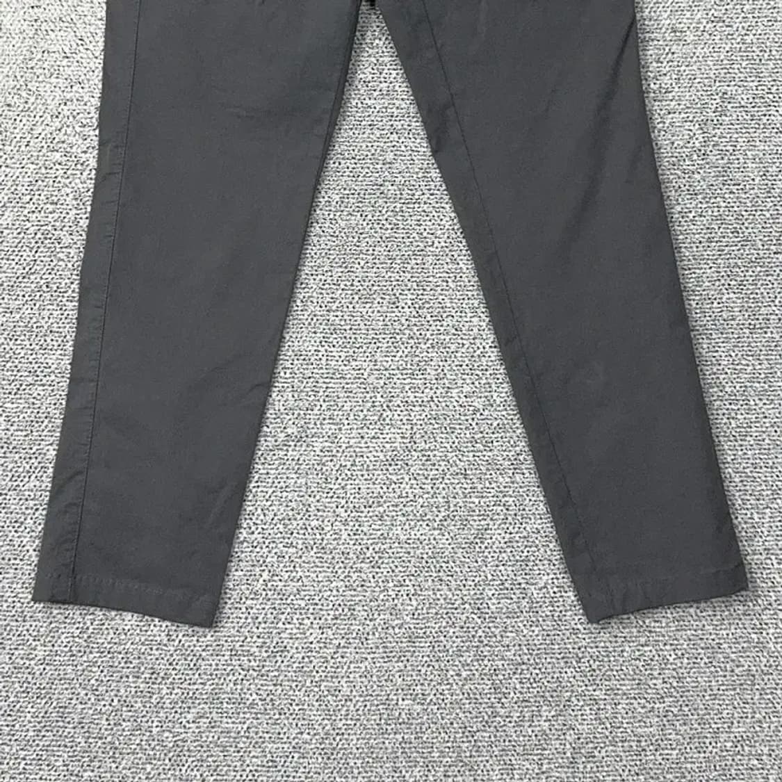 디스커버리 그레이 기능성 팬츠 69 상품이미지4