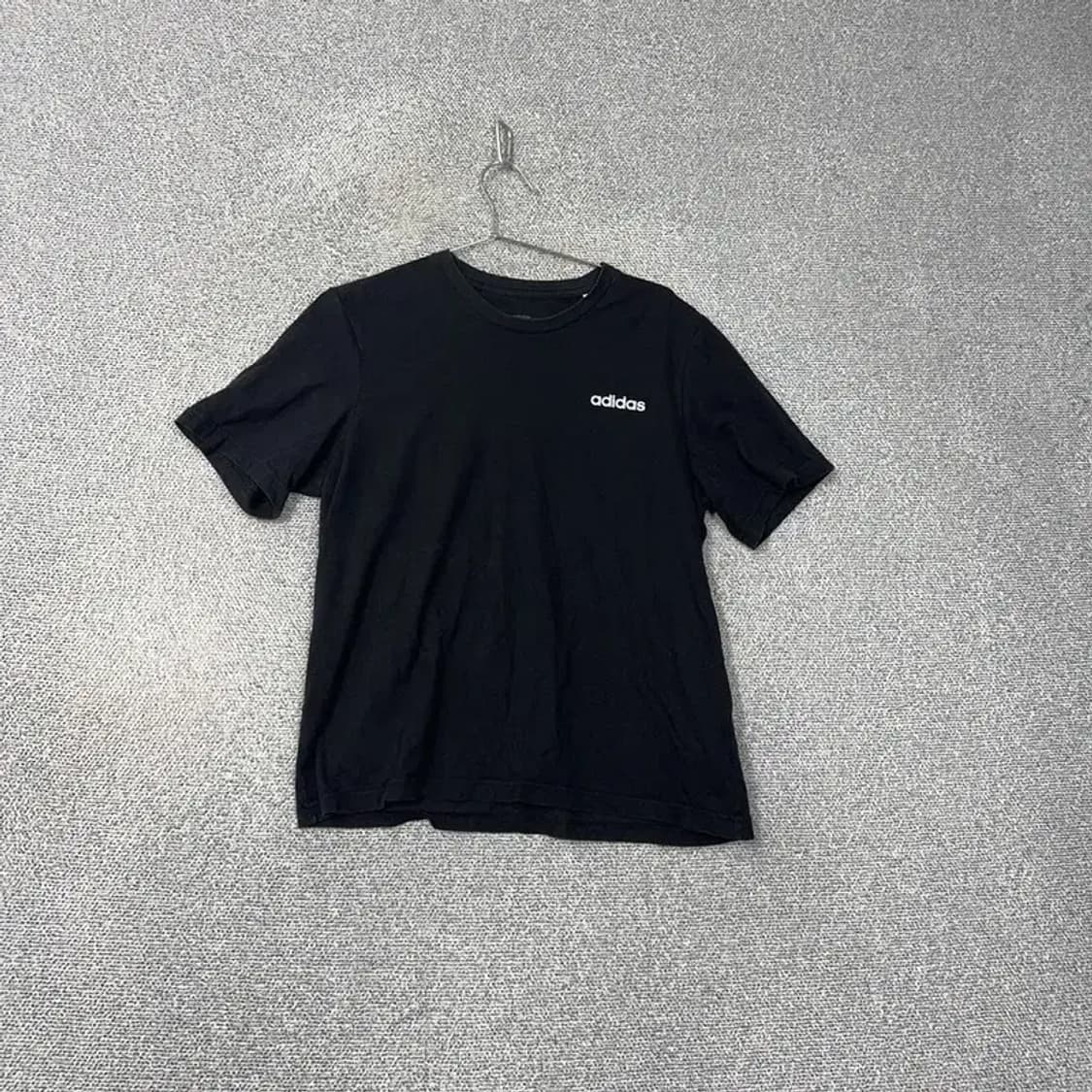 아디다스 스펠로고 블랙 반팔티 XL 상품이미지1