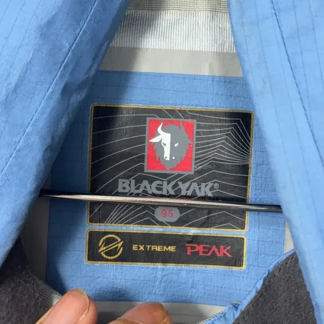 블랙야크 블루 다채색 바람막이 95 상품이미지3