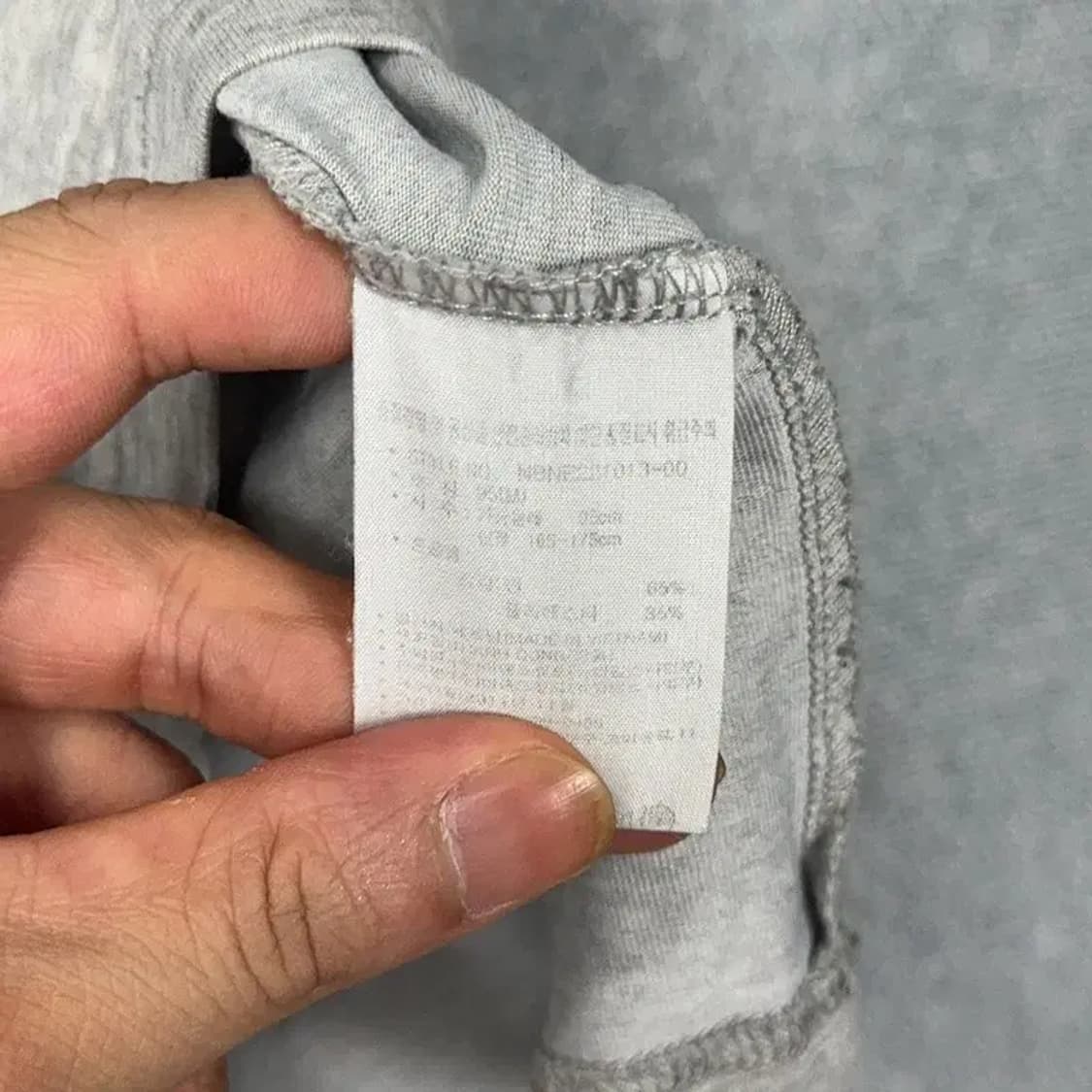 뉴발란스 프린팅 그레이 반팔티 95 상품이미지4