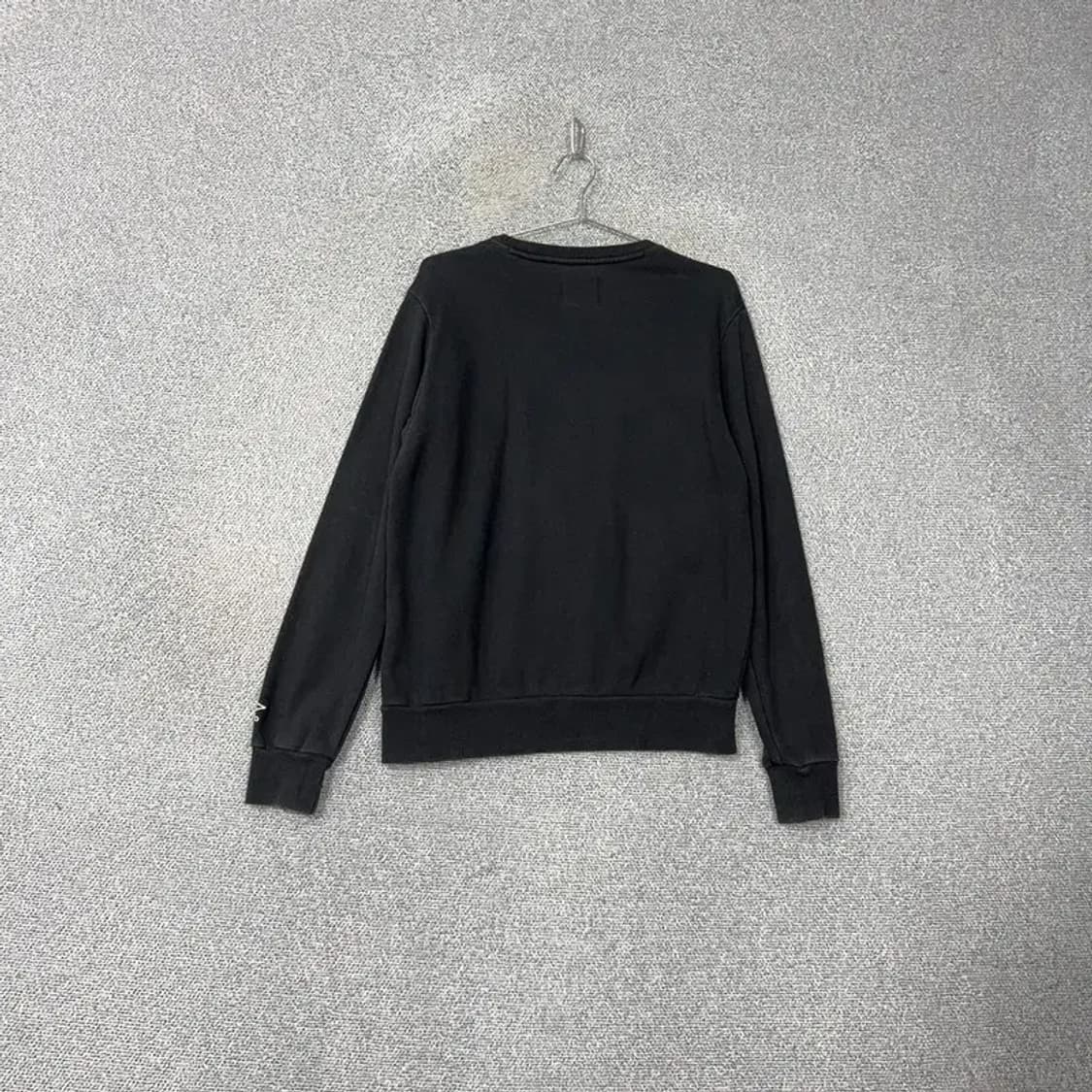 엄브로 블랙 코튼 맨투맨 S 상품이미지2